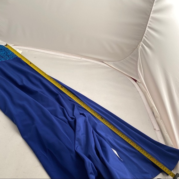 Aiden Maddox strapless sequin top mixed blues 4 - Picture 11 of 12